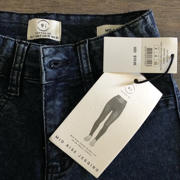 Mid Rise Jeggings - Picture 6 of 6